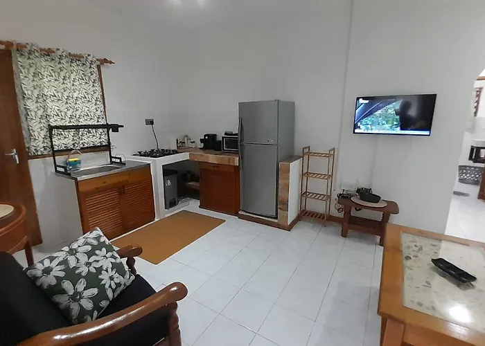 Charlette Apartment *
